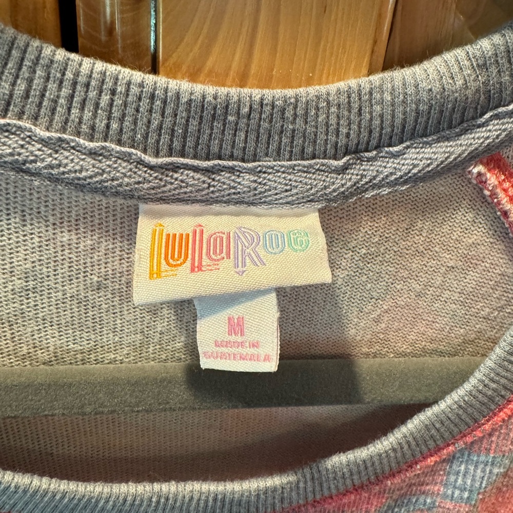 LuLaRoe Red and Blue Short Sleeve Knit Top - Picture 2 of 4